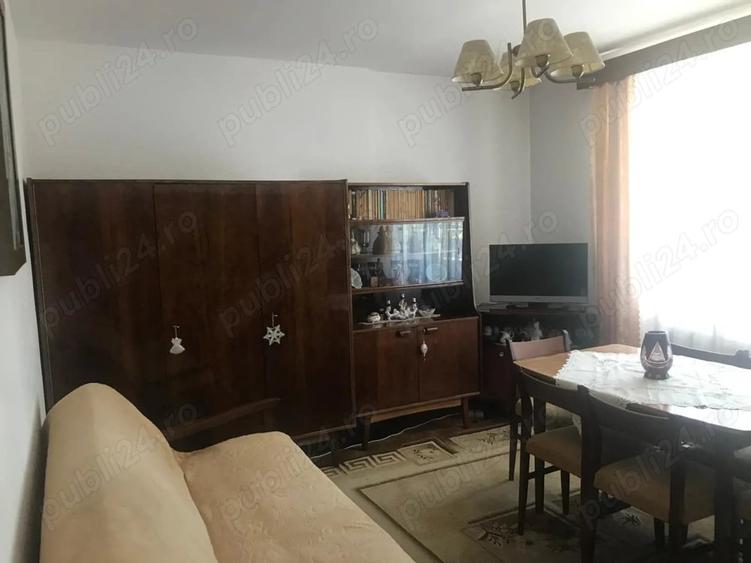 Apartament cu 3 camere decomandat în Ultracentral