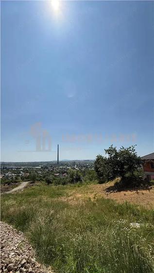 Teren de 1000 mp, în Orașul Vechi