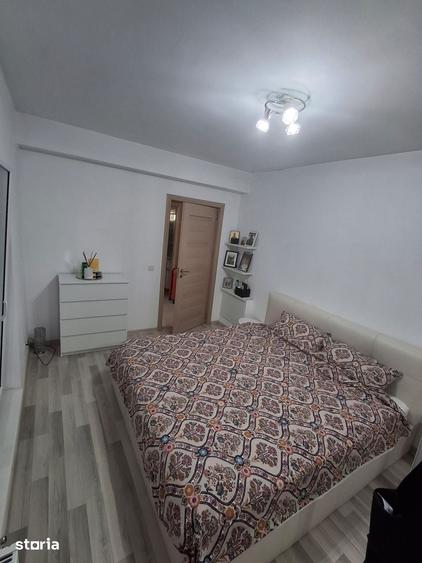 Casă cu 4 camere cu Teren 190 Mp în Domnești