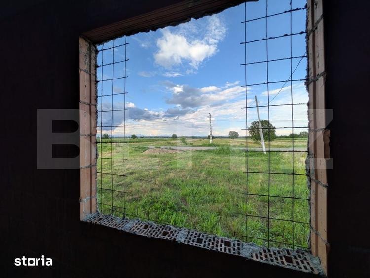 Casa Spatioasa la Rosu cu 7.500 mp Teren Oportunitate Rara in Luc - 11