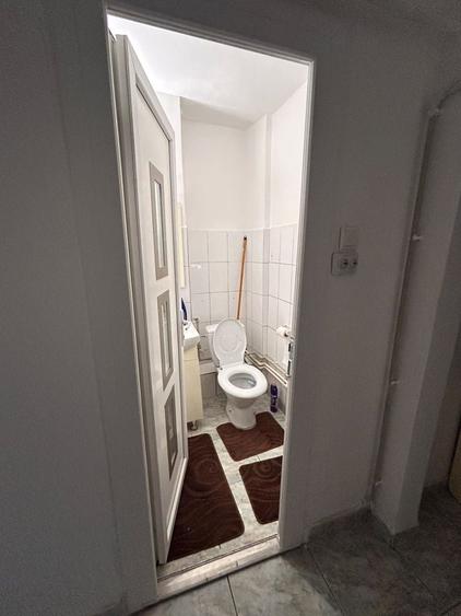 Apartament cu 2 camere semidecomandat în Dacia