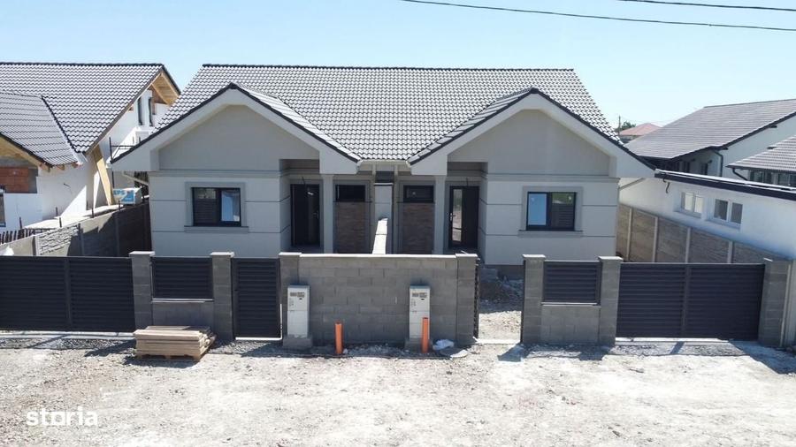 Apartament cu 3 camere în Moșnița Veche