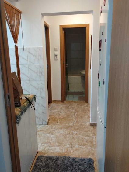 Apartament cu 2 camere decomandat în Berceni
