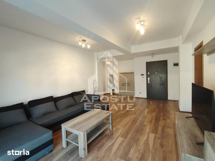 Apartament cu 3 camere decomandat în Dumbrăvița
