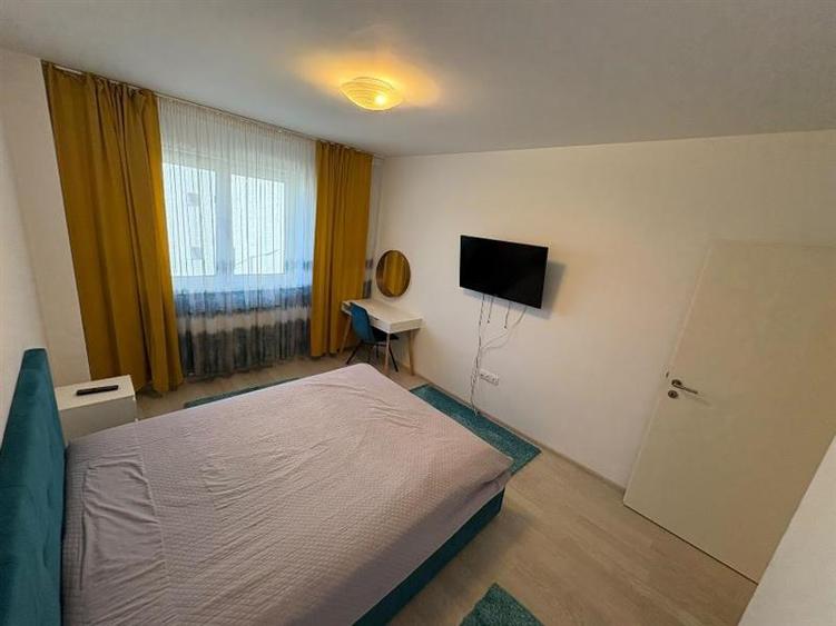 Apartament cu 3 camere decomandat, mobilat în Avantgarden