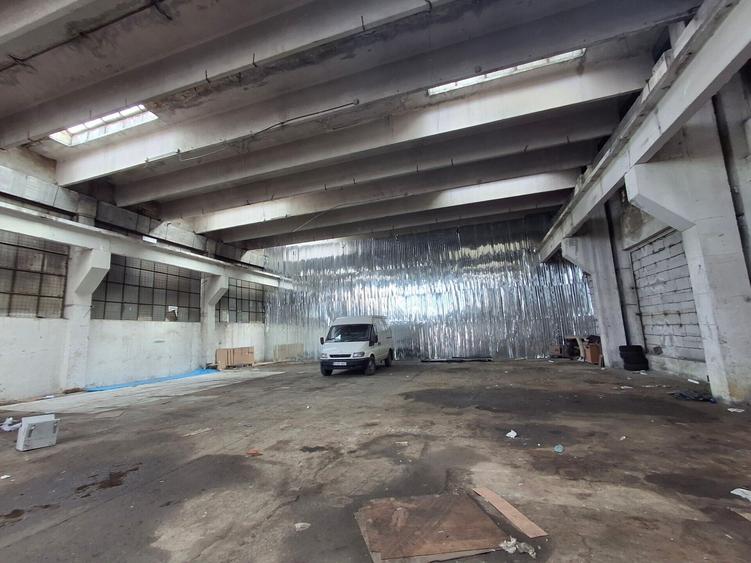 Spațiu industrial, de 1,200 mp, în Colentina