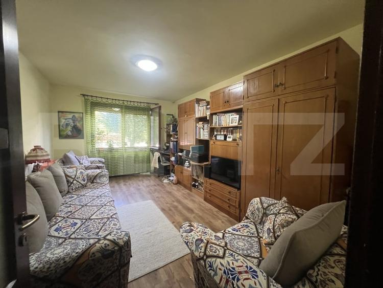 Apartament cu 3 camere decomandat, mobilat în Unirii
