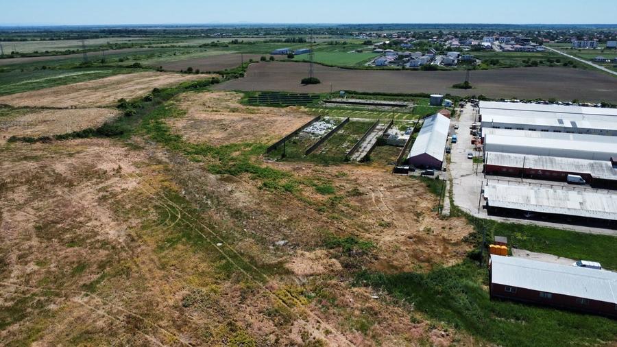 Teren Construcții extravilan de 15000 mp, în Moșnița Nouă