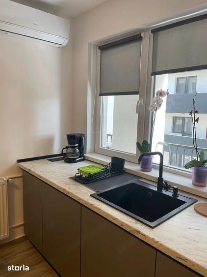 Apartament cu 3 camere decomandat în Theodor Pallady
