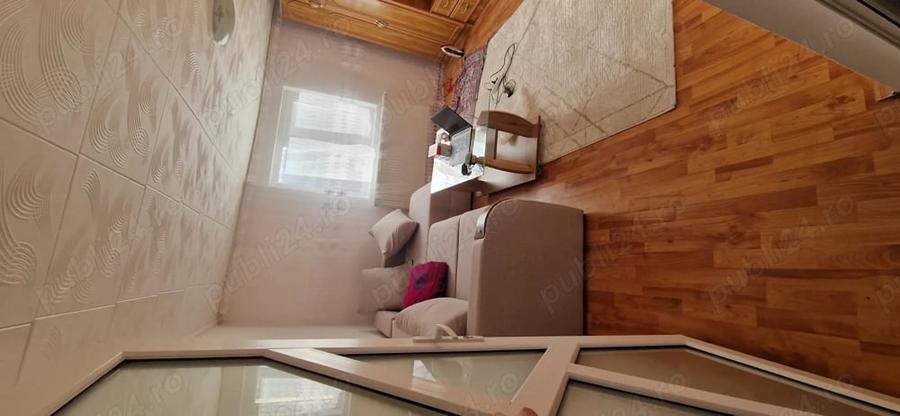 Casă cu 1 camere cu Teren 1000 Mp în Mijlocu