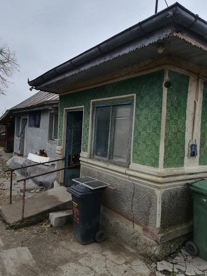 Casă cu 3 camere în Central