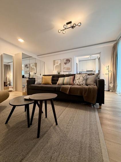 Apartament cu 2 camere decomandat în Central