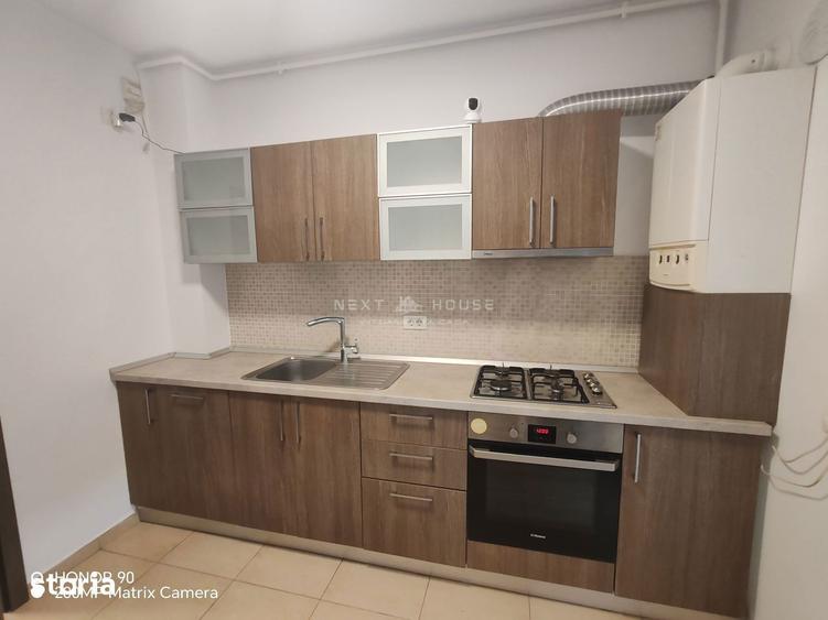 Apartament cu 2 camere decomandat, mobilat în Cișmigiu
