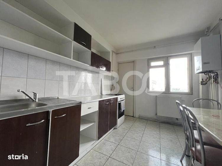 Apartament de vanzare cu 4 camere decomandate in Cartierul Marasti - 8