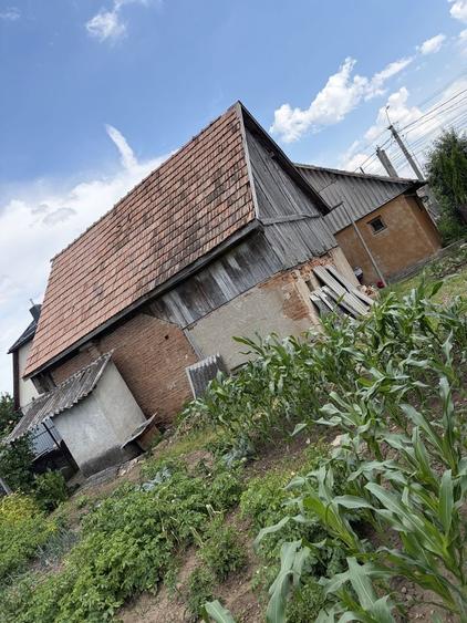 Casă cu 4 camere în Mihai Viteazu