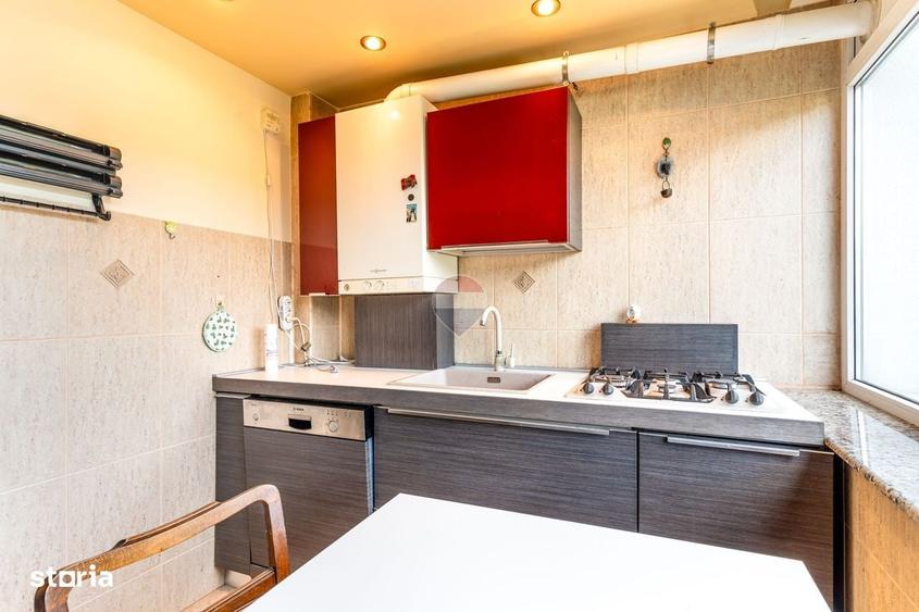 Apartament cu 3 camere semidecomandat în Grigorescu