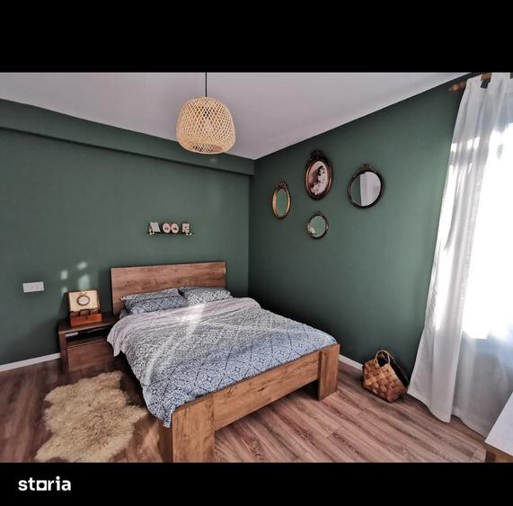 Casă cu 5 camere cu Teren 1000 Mp în Central