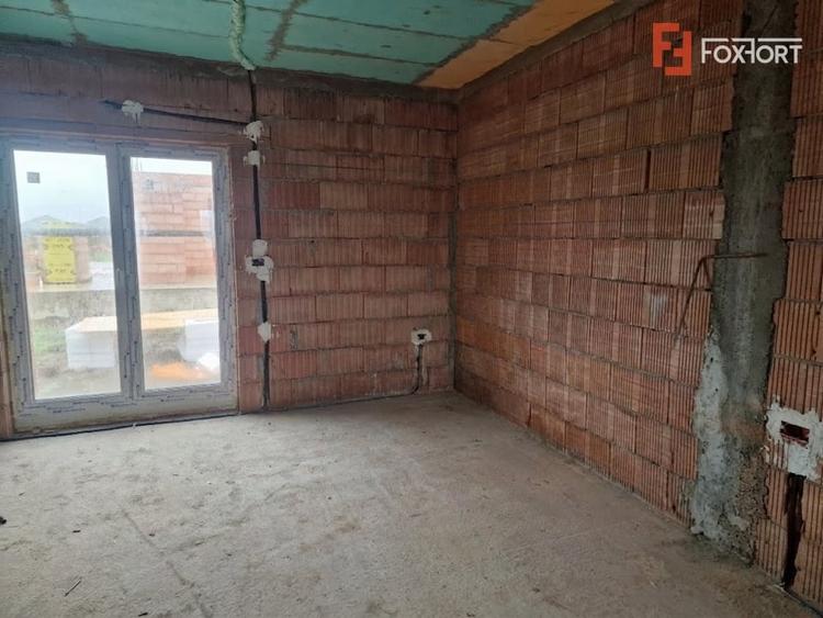 Duplex cu 3 camere cu Teren 307 Mp în Șag
