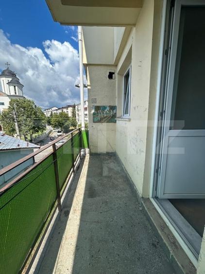 Apartament de vanzare, decomandat, 3 camere - Dej - 1