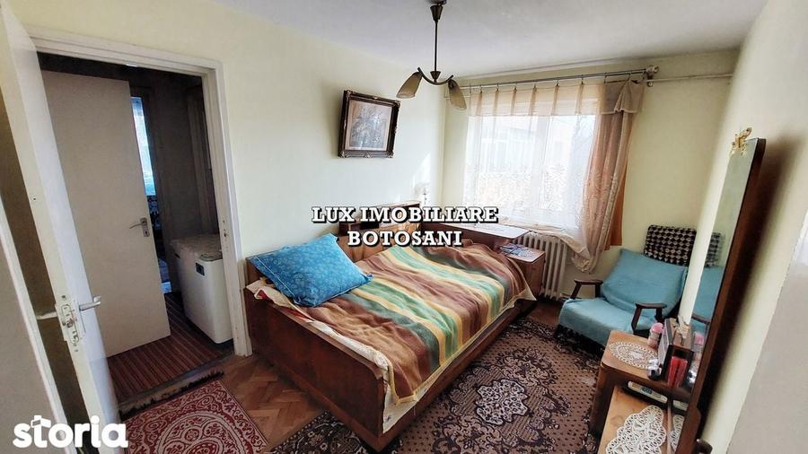 Apartament cu 4 camere în Central