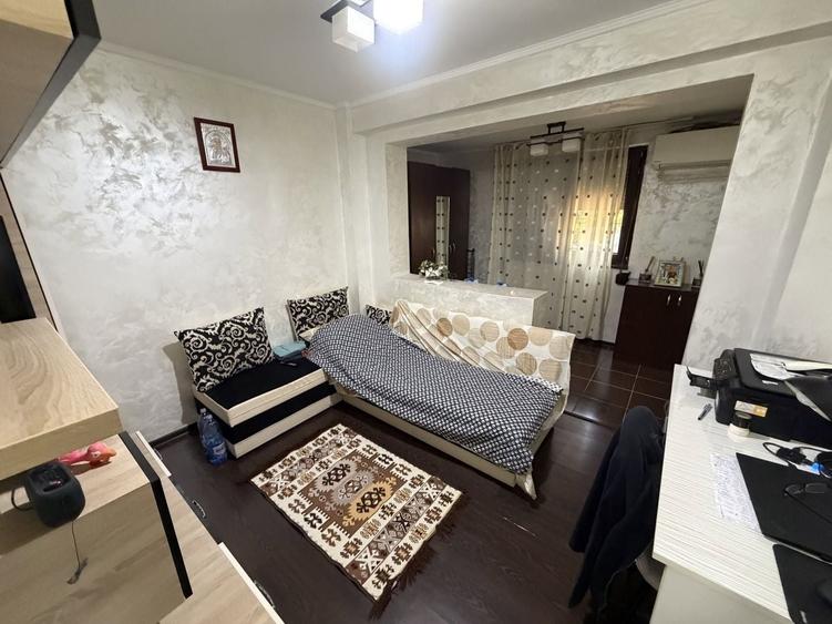 Apartament cu 3 camere, mobilat în Viziru 3