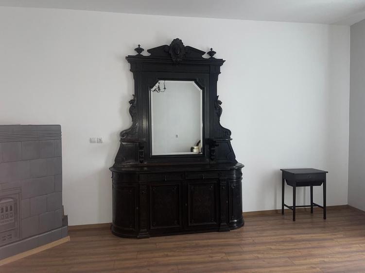 Casă cu 2 camere în Central
