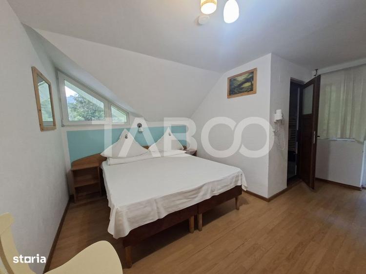 Casă cu 4 camere cu Teren 1091 Mp în Voineasa