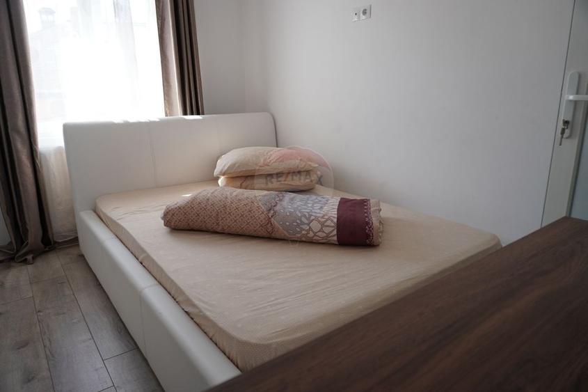 Apartament cu 3 camere de închiriat în zona Ultracentral - 6