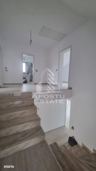 Casă cu 4 camere cu Teren 523 Mp în Giarmata