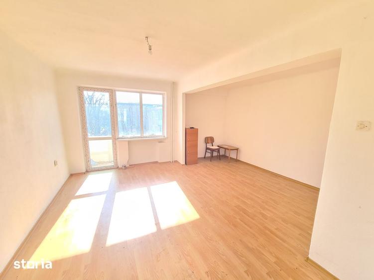 Apartament 2 camere, et.3, Ultracentral - Decebal, Bacau - 8