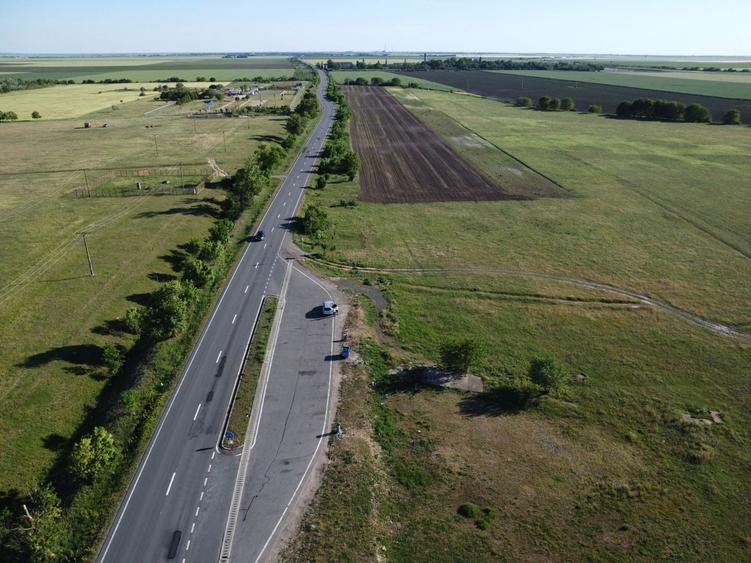 Teren Construcții intravilan de 10000 mp, în Șimand