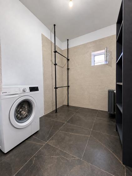 Casă P+1 aproape de plajă | Mamaia Nord | 4 camere - 3 băi - 23