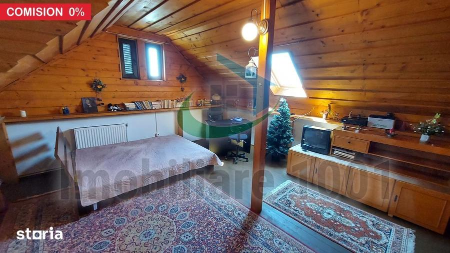 Casă cu 6 camere cu Teren 1658 Mp în Ardusat