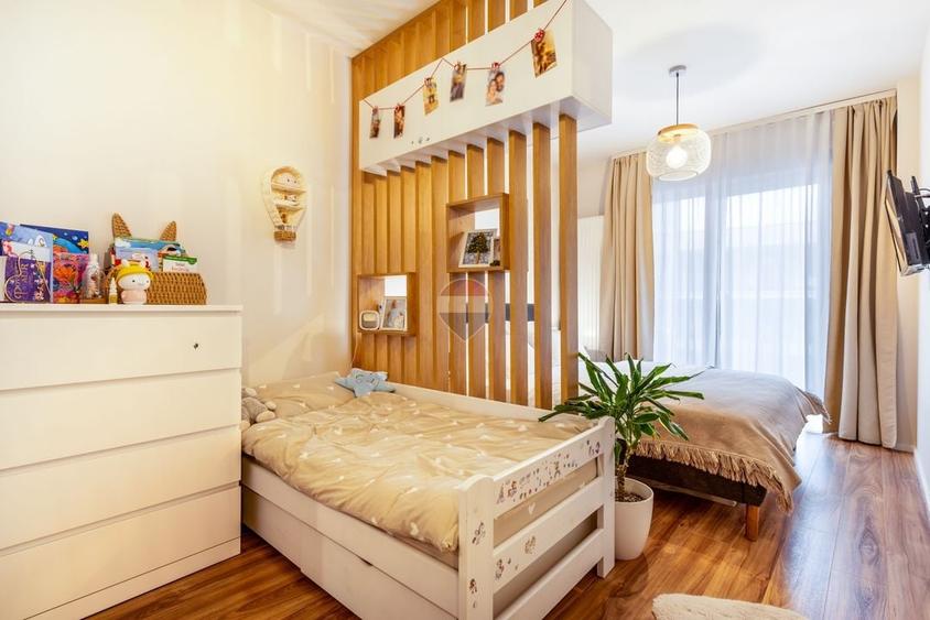 Apartament cu 2 camere decomandat, mobilat în Central