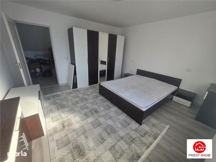 Casă cu 4 camere în Central
