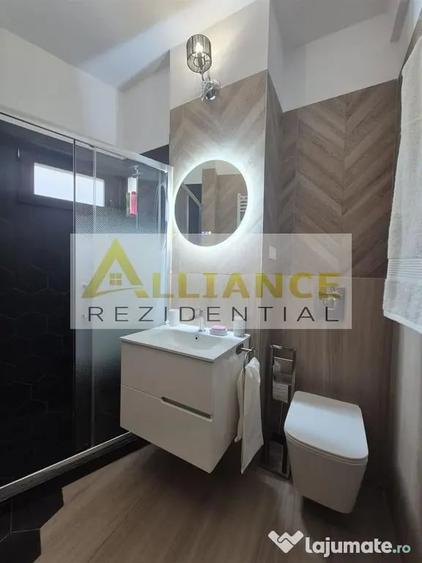 Apartament cu 2 camere decomandat în Universitate