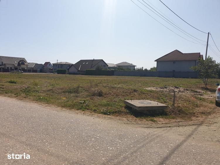 Teren de 700 mp, în Central