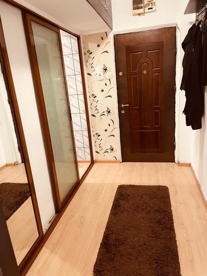 Apartament cu 2 camere semidecomandat în Nord
