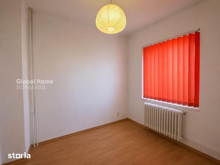 Casă cu 4 camere cu Teren 100 Mp în Vatra Luminoasă