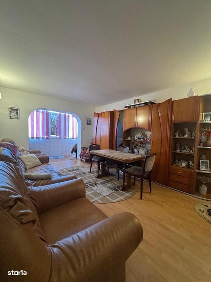 Apartament cu 3 camere în Central