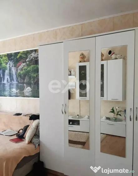 Apartament cu 2 camere semidecomandat în Micro 9