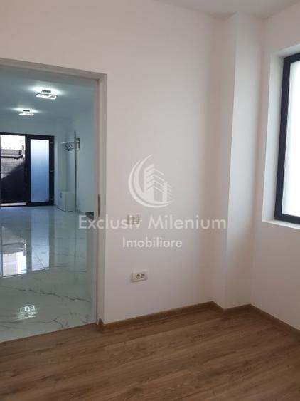 Casă individuală cu 6 camere cu Canalizare în Grozăvești