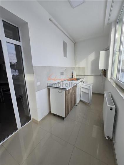 DE INCHIRIAT ap 2 cam, modern, gradina,  parcare, 60mp, 450 euro - 13