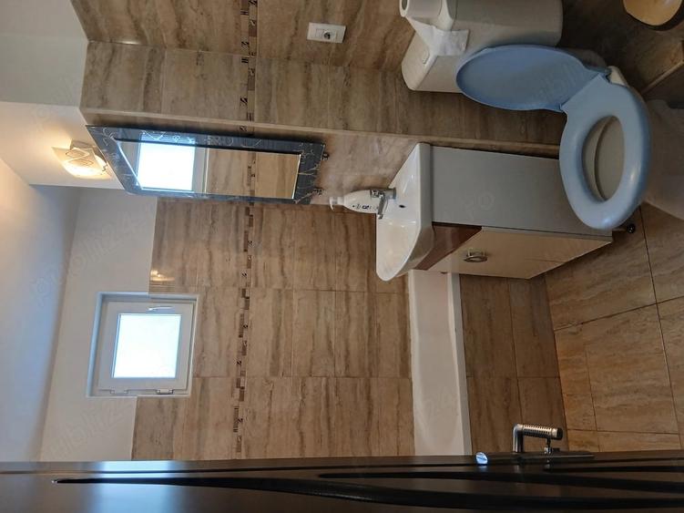 Apartament cu 2 camere decomandat în Precista