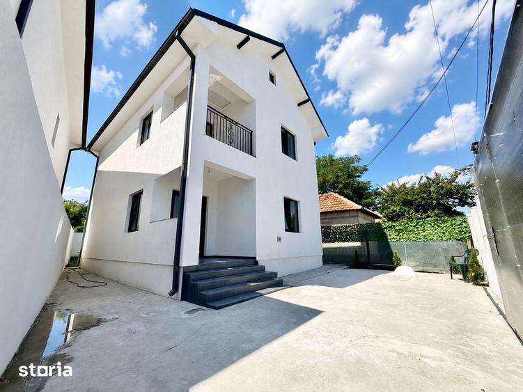 Casă cu 5 camere cu Teren 500 Mp în Central