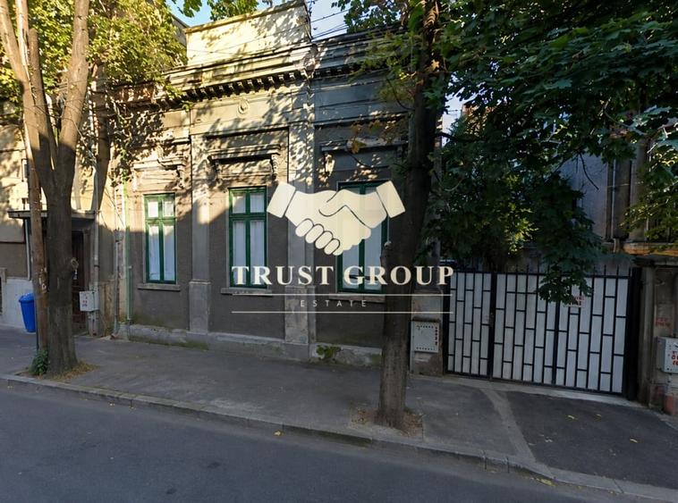 Casă individuală cu 4 camere cu Teren 330 Mp în Ultracentral