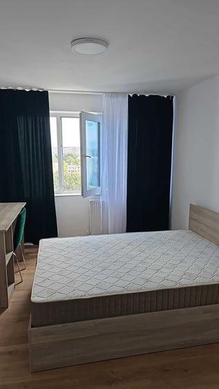 Apartament cu 3 camere decomandat în Liteni