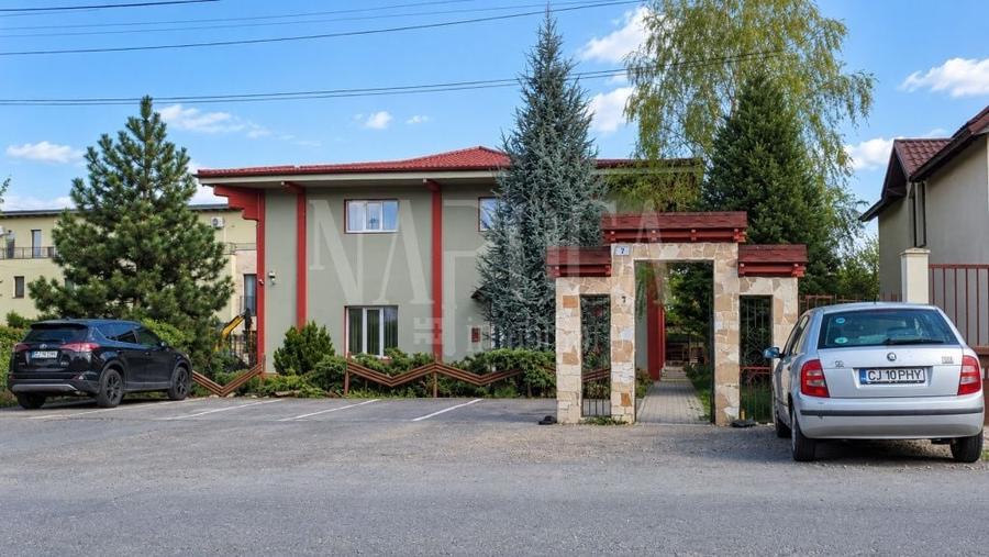 Casă individuală cu 6 camere cu Canalizare în Borhanci