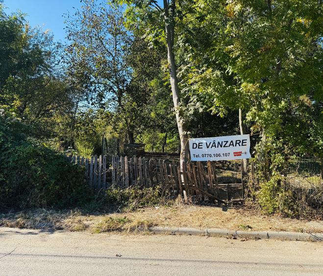 Teren Construcții intravilan de 1668 mp, în Pucioasa