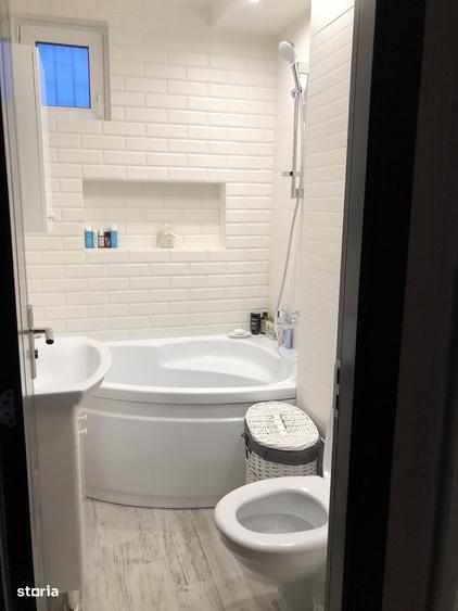 Apartament cu 3 camere în Ultracentral